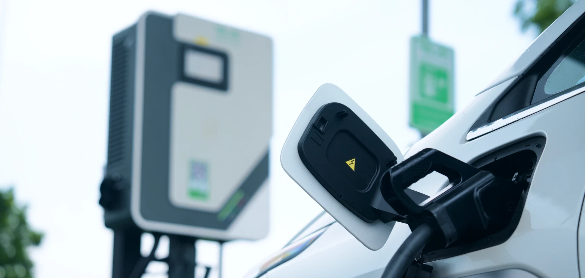 ธุรกิจสถานีชาร์จ EA Anywhere