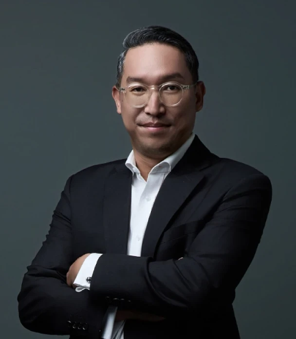 นายณาศิส ประเสริฐสกุล