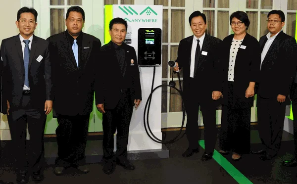 EA จับมือ กฟน. ผุดสถานีชาร์จรถยนต์ไฟฟ้า ตั้งเป้า 1 พันแห่งในปี” 61