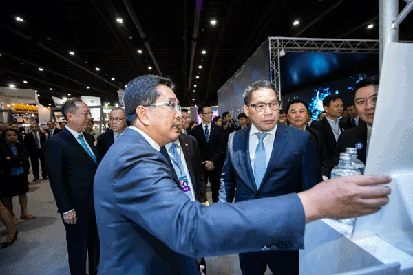 EA โชว์ศักยภาพรถยนต์ไฟฟ้าฝีมือคนไทย พร้อมเตรียมขึ้นโรงงานแบตฯ