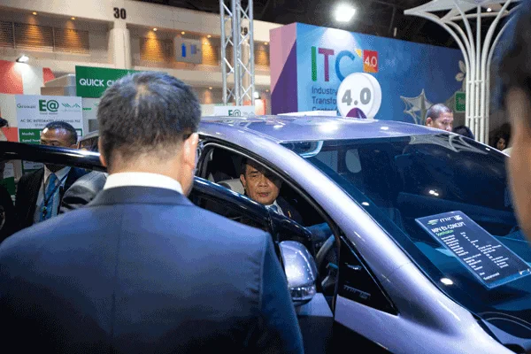 EA โชว์ศักยภาพรถยนต์ไฟฟ้าฝีมือคนไทย พร้อมเตรียมขึ้นโรงงานแบตฯ