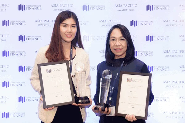 EA คว้า 2 รางวัล"International Finance Awards"