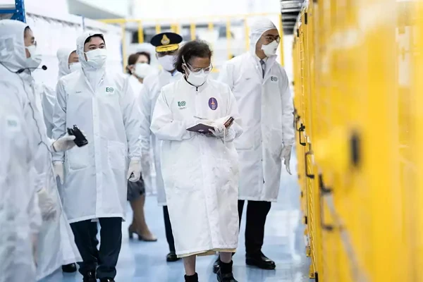 สมเด็จพระกนิษฐาธิราชเจ้า กรมสมเด็จพระเทพรัตนราชสุดาฯ สยามบรมราชกุมารี