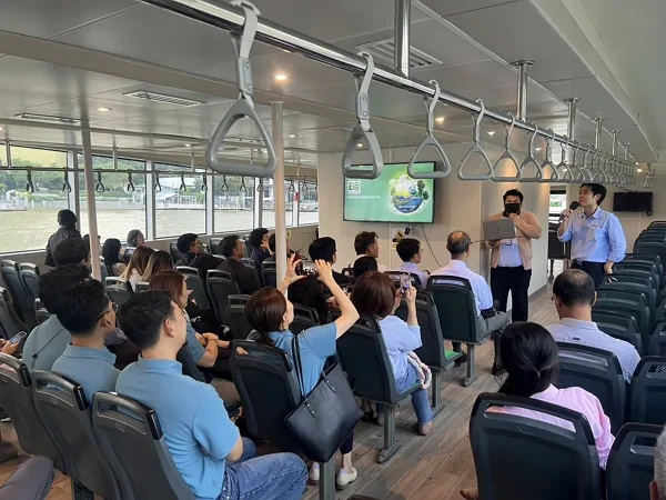 EA - iTIC ให้การต้อนรับนายสุริยะ จึงรุ่งเรืองกิจ รมว.คมนาคม โชว์นวัตกรรม